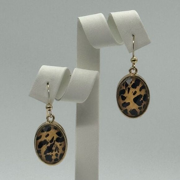 INC Gold Tone Dangle Cheetah Print Earnings - Picture 1 of 6